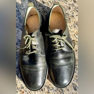 Original Clark’s Dessert Shoe Deep Green Size 11